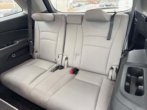 Used 2019 Honda Pilot EX-L image 10
