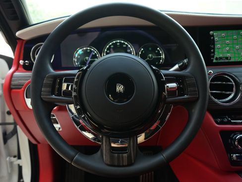 Used 2022 Rolls-Royce Ghost Extended Wheelbase AWD/4WD image 14