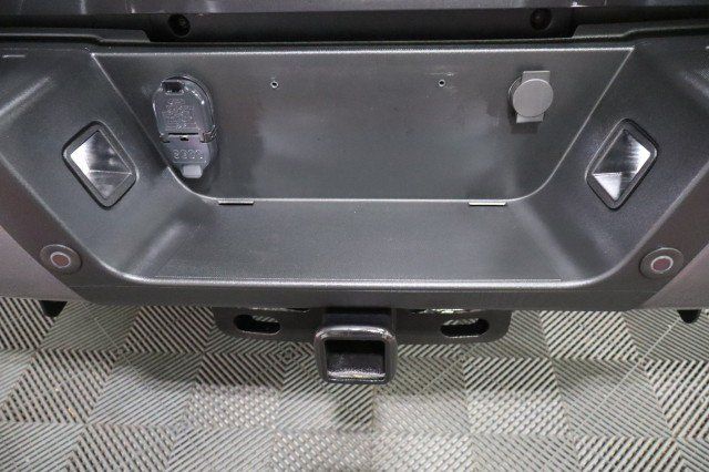 Used 2022 Ford F250 Lariat w/ Lariat Ultimate Package AWD/4WD image 26