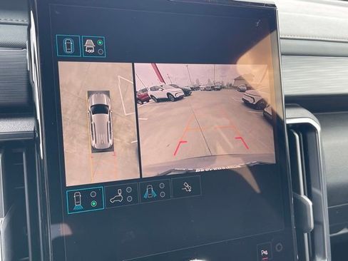 New 2026 GMC Acadia AT4 w/ Luxury Package AWD/4WD image 26