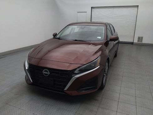 Used 2023 Nissan Altima 2.5 SL FWD image 15