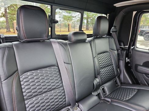 Used 2023 Jeep Gladiator Mojave w/ LED Lighting Group image 9