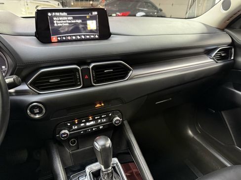 Used 2020 MAZDA CX-5 Touring AWD/4WD image 19