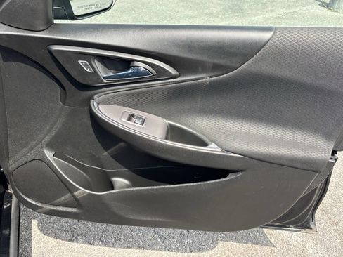 Used 2020 Chevrolet Malibu LT FWD image 27
