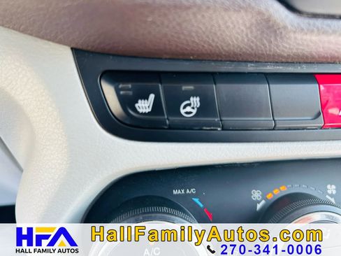 Used 2015 Jeep Renegade Limited w/ Safety & Security Group I image 28