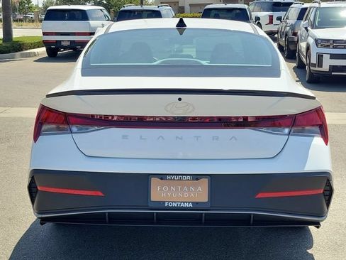New 2026 Hyundai Elantra Sport FWD image 31