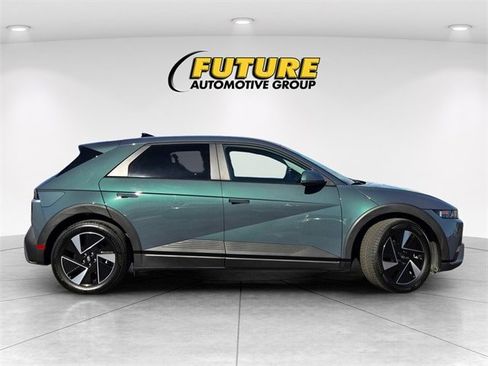 Certified 2025 Hyundai Ioniq 5 SE image 8