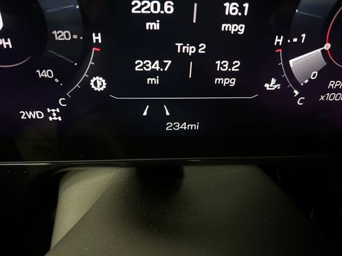 New 2026 GMC Yukon AT4 Ultimate image 21