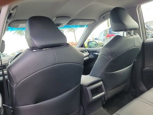 Used 2023 Toyota Camry SE FWD image 10