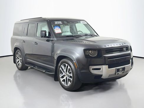 Used 2025 Land Rover Defender 130 S AWD/4WD image 7