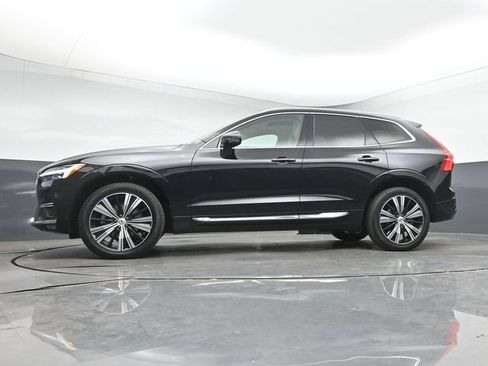 Used 2023 Volvo XC60 B5 Plus w/ Climate Package AWD/4WD image 40