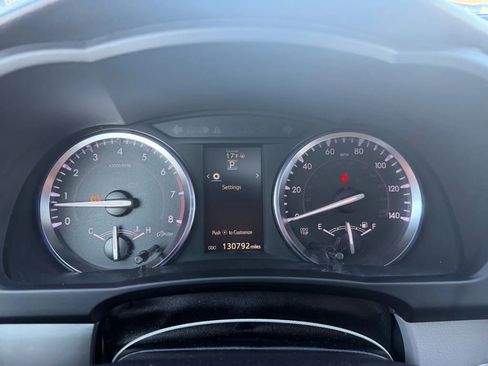 Used 2016 Toyota Highlander XLE image 19