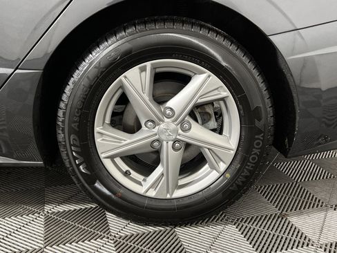 Used 2021 Hyundai Sonata SE image 12