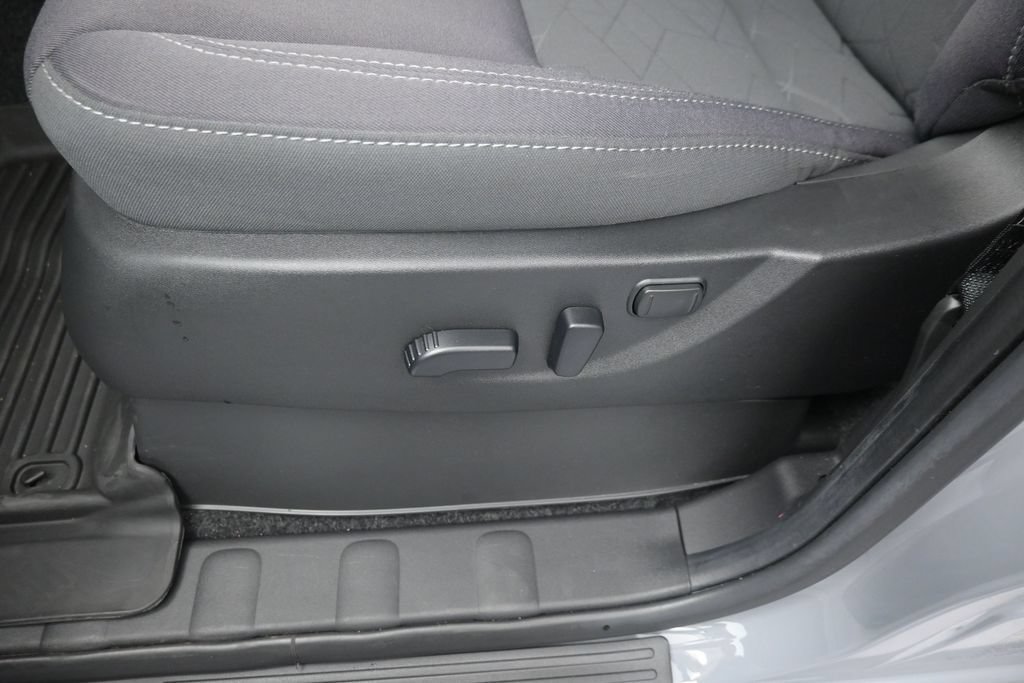 Used 2026 Nissan Frontier SV w/ SV Convenience Package AWD/4WD image 22