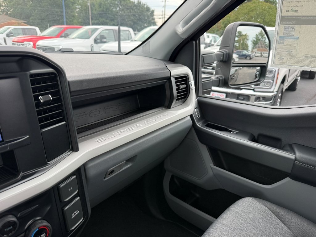 New 2026 Ford F350 XL w/ STX Appearance Package AWD/4WD image 18