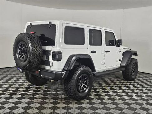 Used 2022 Jeep Wrangler Unlimited Sport image 3