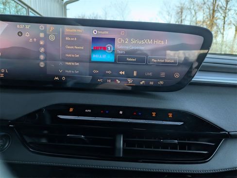 New 2026 Buick Enclave Preferred image 17