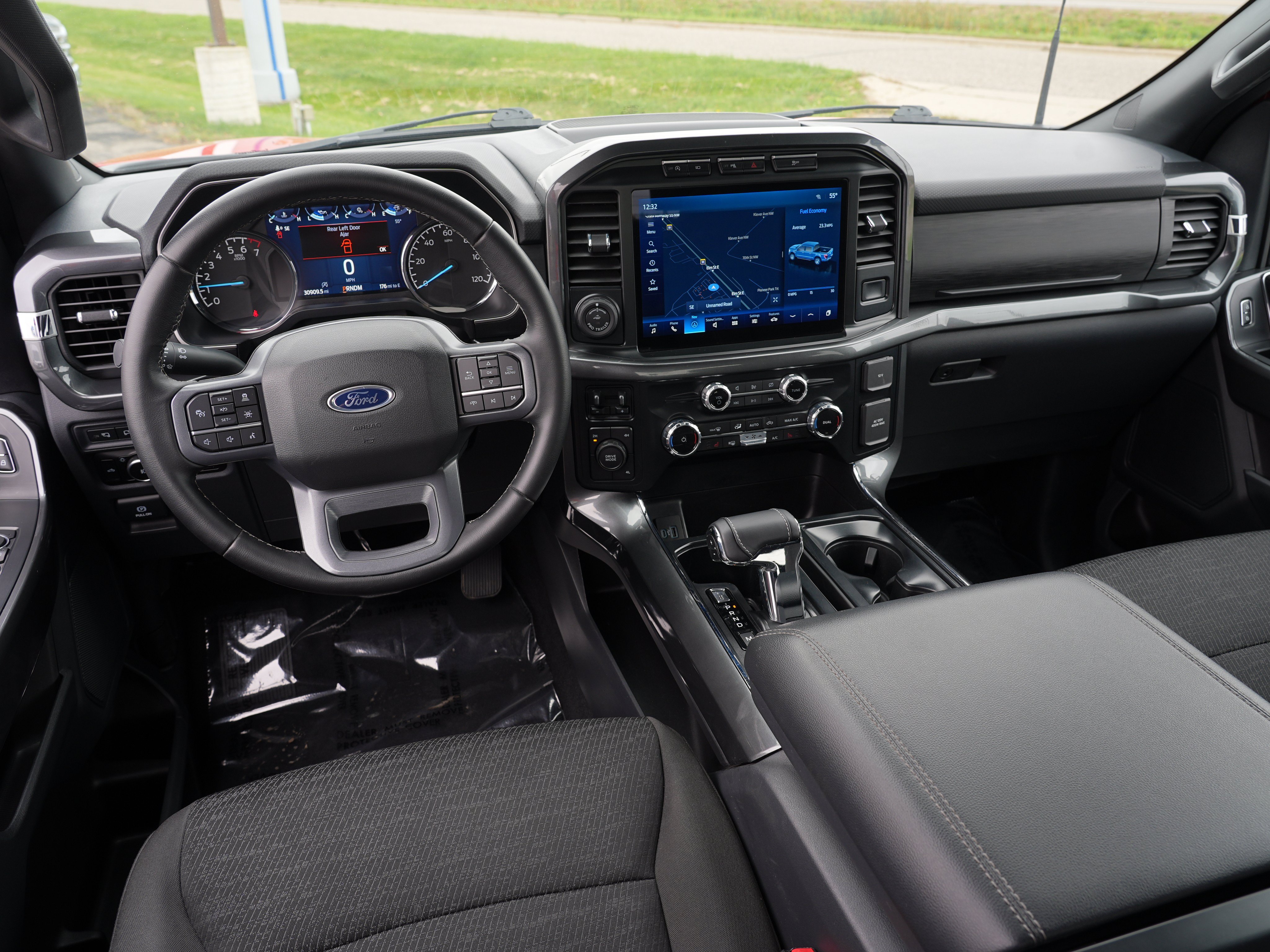 Used 2023 Ford F150 XLT w/ Equipment Group 302A High AWD/4WD image 27