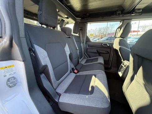 Certified 2025 Ford Bronco Big Bend image 16