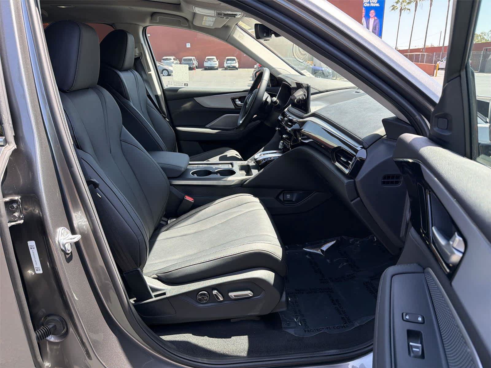 Certified 2026 Acura MDX FWD image 15