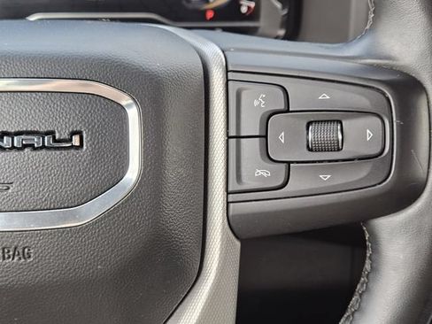 Used 2023 GMC Yukon Denali AWD/4WD image 30