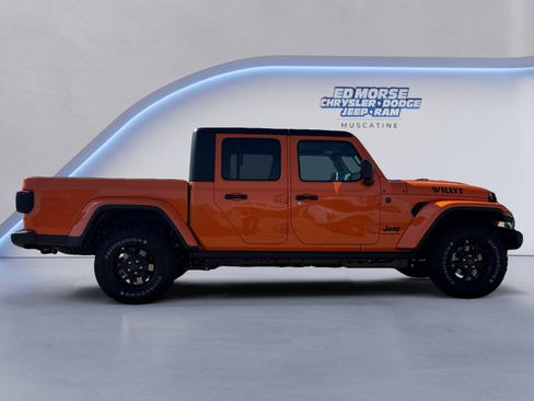 New 2026 Jeep Gladiator Sport AWD/4WD image 6