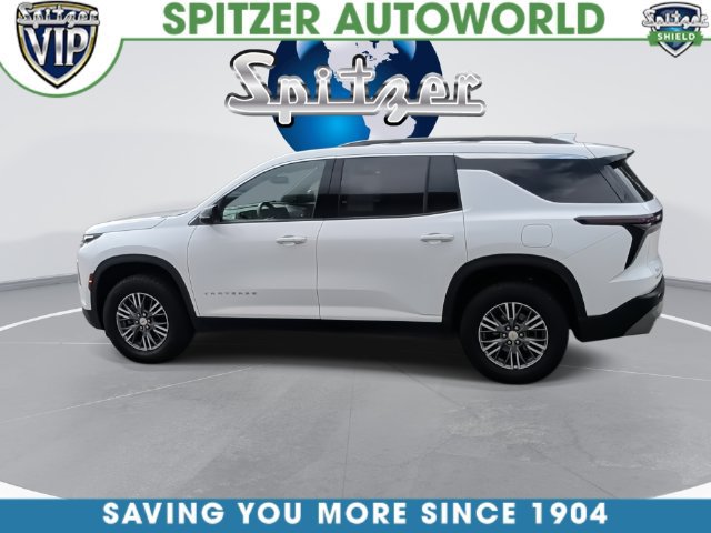 Used 2025 Chevrolet Traverse LT AWD/4WD image 11