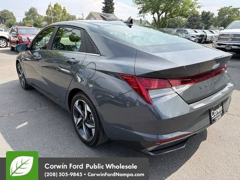 Used 2023 Hyundai Elantra Limited FWD image 7