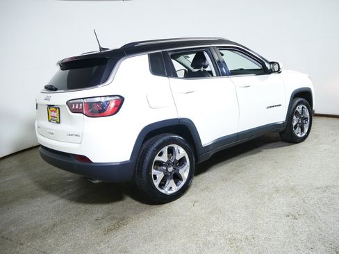 Used 2018 Jeep Compass Limited w/ Safe & Security Group AWD/4WD image 7