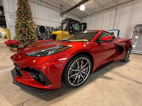 Used 2026 Chevrolet Corvette Stingray w/ Z51 Performance Package image 3