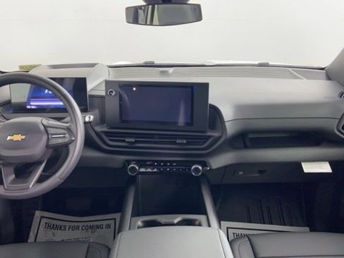 New 2024 Chevrolet Silverado EV W/T image 17