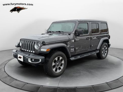 Used 2020 Jeep Wrangler Unlimited Sahara w/ Uconnect 4C Nav & Sound Group image 7