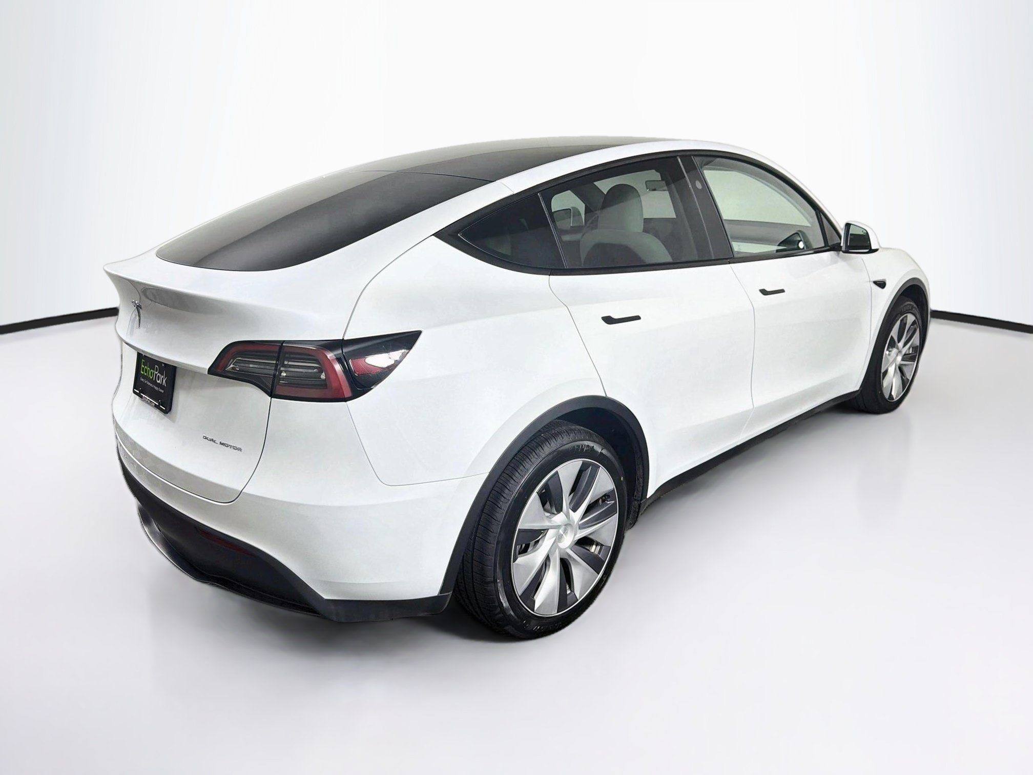 Used 2023 Tesla Model Y Long Range AWD/4WD image 9