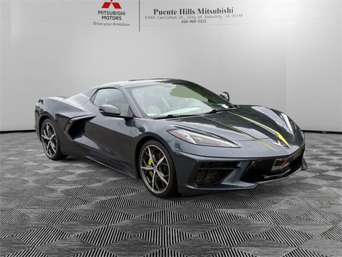 Used 2021 Chevrolet Corvette Stingray Premium Conv w/ Chrome Exterior Badge Package image 3
