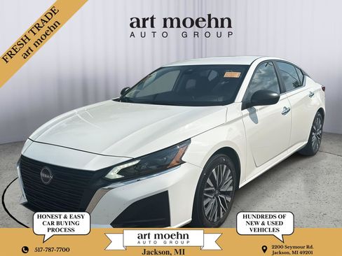 Used 2025 Nissan Altima 2.5 SV FWD image 1