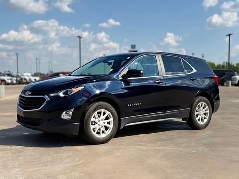 Used 2021 Chevrolet Equinox LT FWD image 3