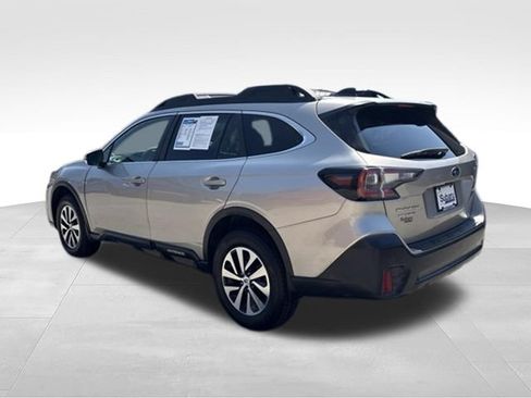 Used 2020 Subaru Outback Premium AWD/4WD image 5