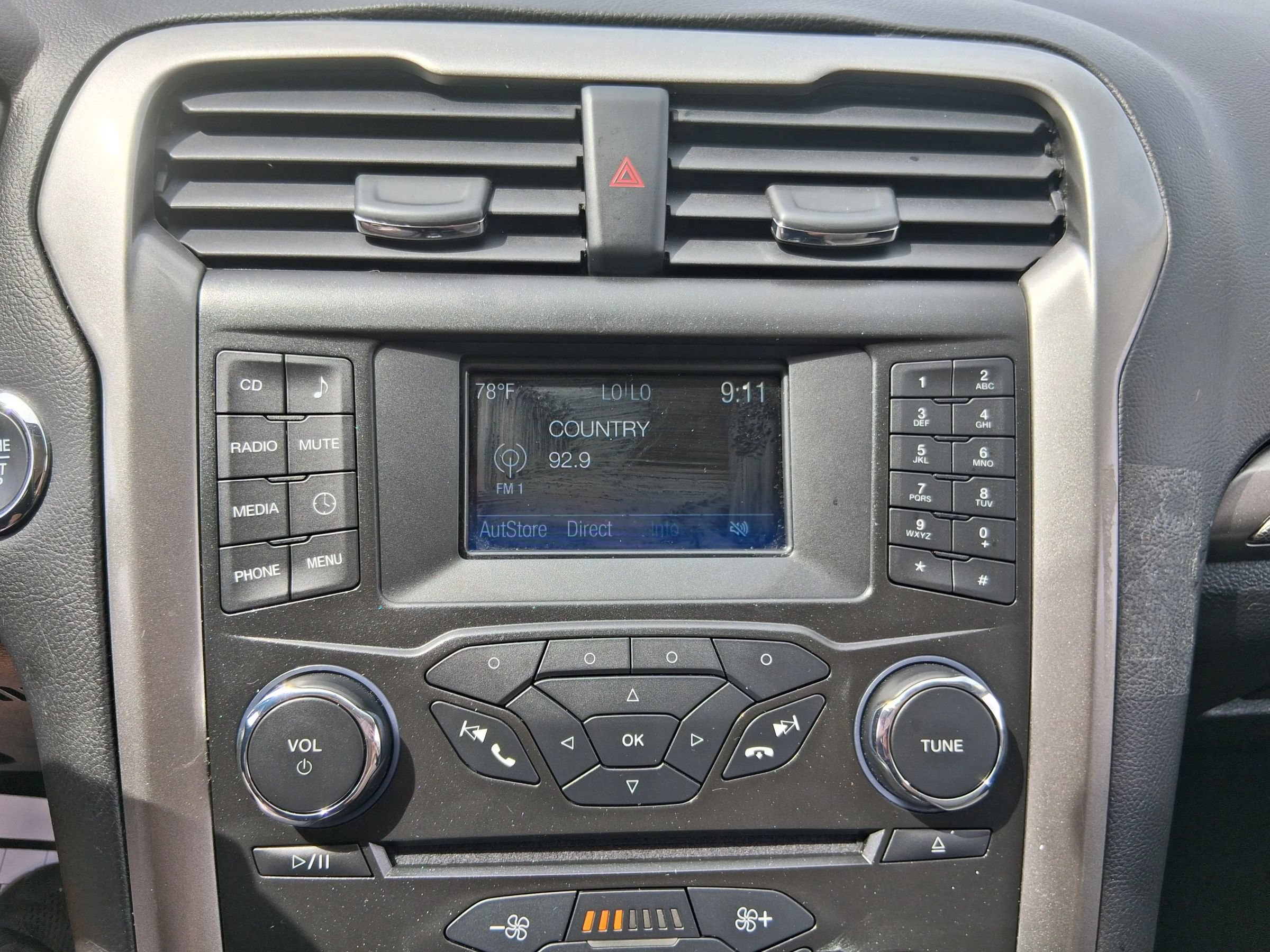 Used 2018 Ford Fusion S FWD image 39