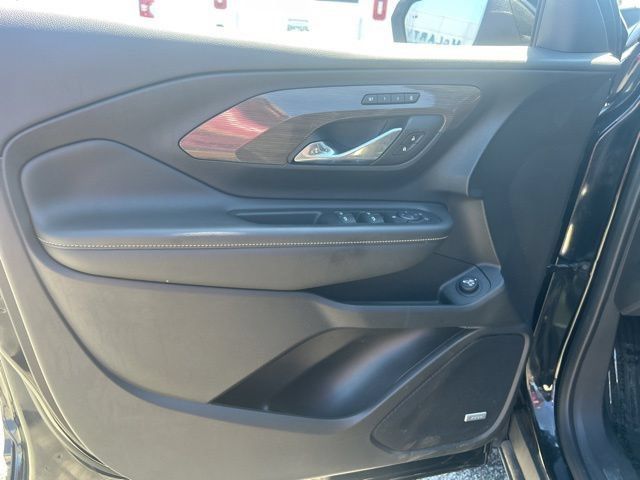 Used 2023 GMC Terrain Denali AWD/4WD image 11