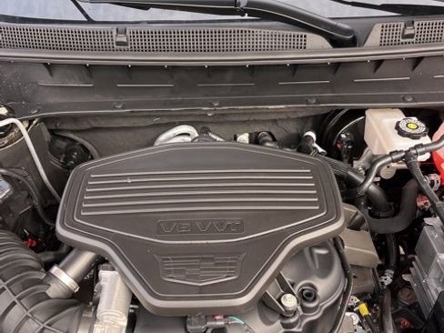 New 2025 Cadillac XT6 Sport w/ LPO, Floor Liner Package image 45