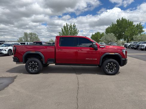 Used 2024 GMC Sierra 2500 AT4X AWD/4WD image 26