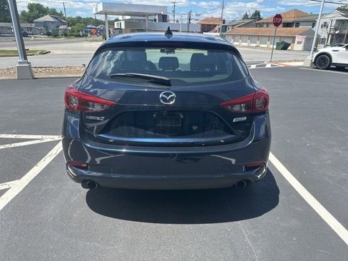 Used 2018 MAZDA MAZDA3 Grand Touring FWD image 6