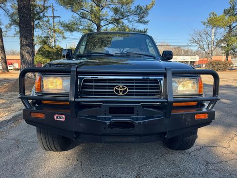 Used 1997 Toyota Land Cruiser image 9