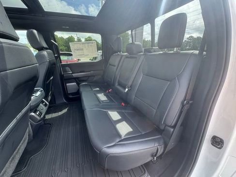 New 2025 Ford F150 Lariat w/ Equipment Group 501A Mid image 26