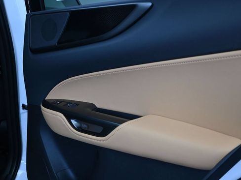 New 2026 Lexus NX 350 AWD image 18
