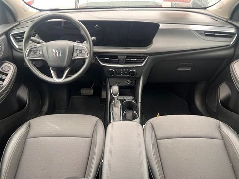Certified 2025 Buick Encore GX Preferred AWD/4WD image 11