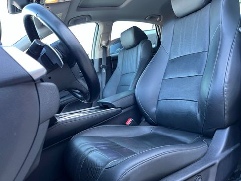 Used 2021 Honda Accord EX-L image 8