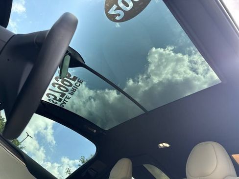 Used 2023 Tesla Model X AWD/4WD image 31