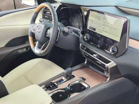 Used 2024 Lexus RX 350 Premium Plus w/ Convenience Package AWD/4WD image 20