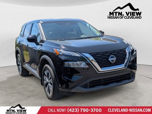 Certified 2023 Nissan Rogue SV image 1